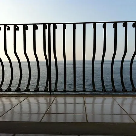 Con Vista Incantevole Sul Mare Apartment